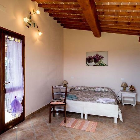 Agriturismo Il Canterino กวาร์ดิสตัลโล ภายนอก รูปภาพ