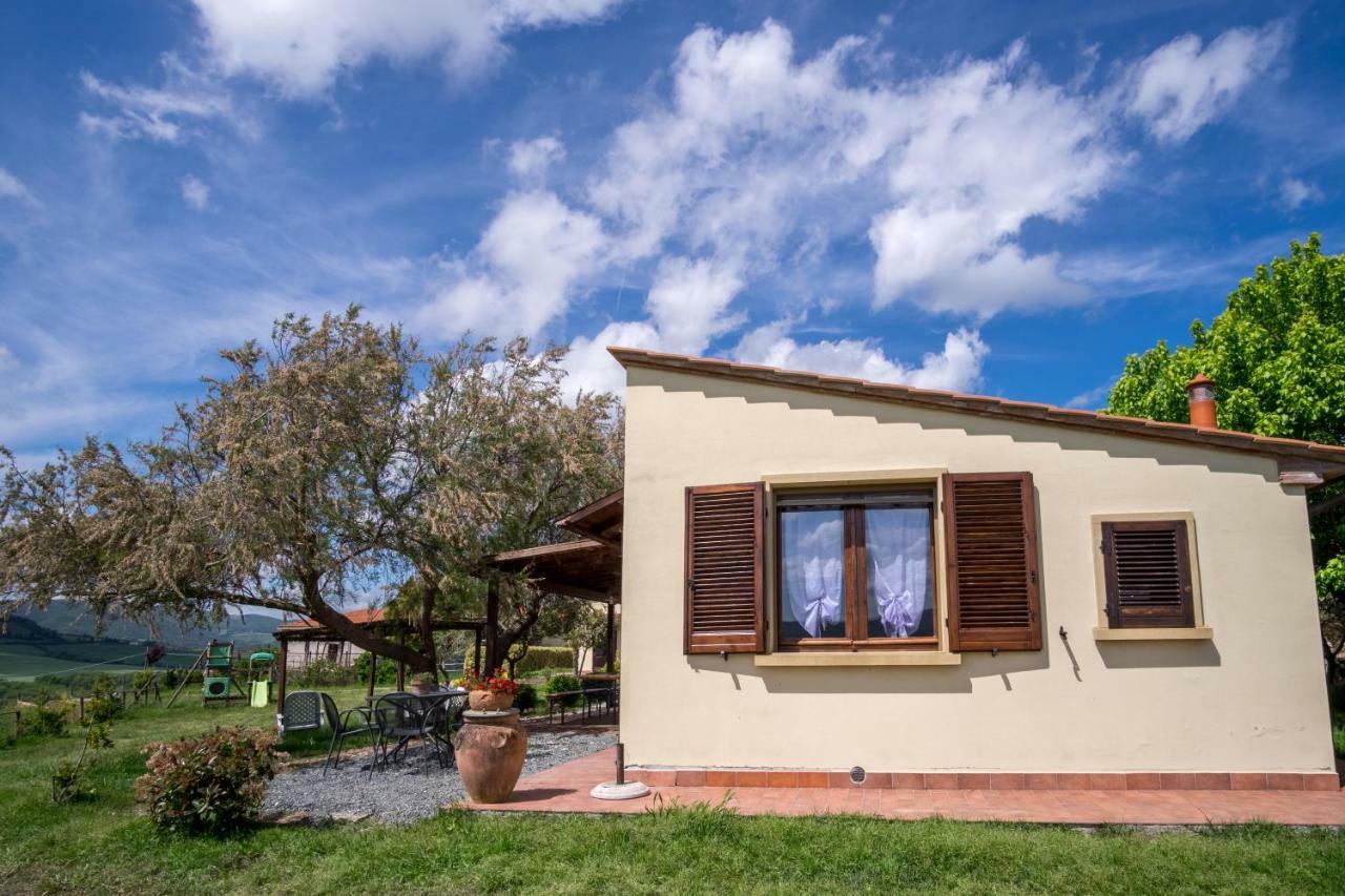 Agriturismo Il Canterino กวาร์ดิสตัลโล ภายนอก รูปภาพ